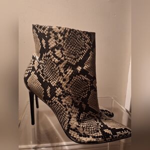 Aldo Snakeskin Pattern Stiletto Heel Boots, LIKE NEW, Sz 10